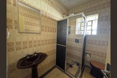 Casa à venda com 290m², 2 quartos e 3 vagasBanheiro 1 - Casa 2