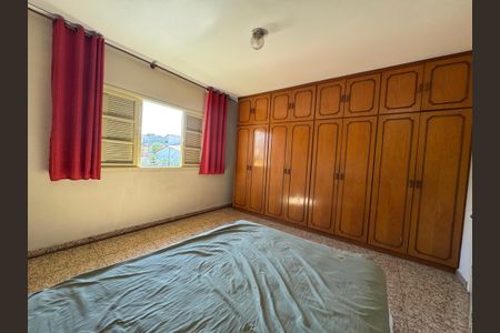 Casa à venda com 290m², 2 quartos e 3 vagasQuarto 3 - Casa 2