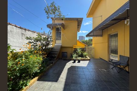 Casa à venda com 290m², 2 quartos e 3 vagasQuintal