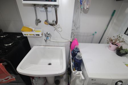 Apartamento à venda com 42m², 2 quartos e sem vagaSala / Cozinha