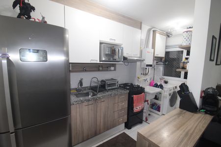 Apartamento à venda com 42m², 2 quartos e sem vagaSala / Cozinha