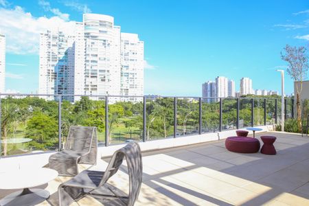 Apartamento à venda com 165m², 3 quartos e 2 vagas Apartamento à venda com 165m², 3 quartos e 2 vagasÁrea comum - Vista da Churrasqueira