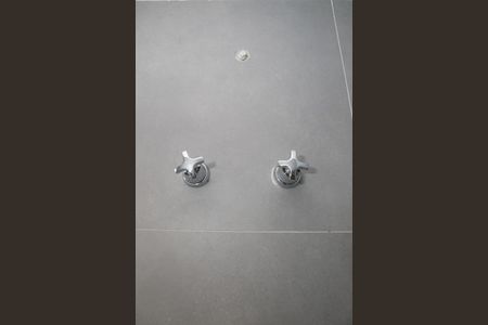 Apartamento à venda com 165m², 3 quartos e 2 vagas Apartamento à venda com 165m², 3 quartos e 2 vagasBanheiro de serviço