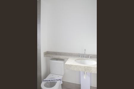 Apartamento à venda com 165m², 3 quartos e 2 vagas Apartamento à venda com 165m², 3 quartos e 2 vagasBanheiro da Suíte 2