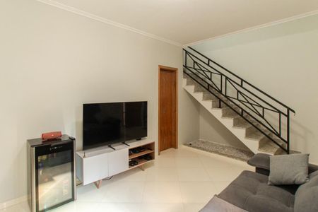 Sala de casa à venda com 2 quartos, 100m² em Vila Germinal, São Paulo
