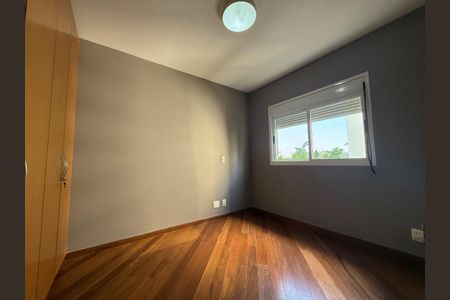 Foto 12 de apartamento à venda com 4 quartos, 212m² em Vila Nova Conceição, São Paulo