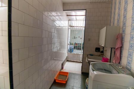 Casa à venda com 210m², 3 quartos e 4 vagasÁrea de Serviço