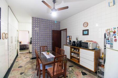 Casa à venda com 210m², 3 quartos e 4 vagasCozinha