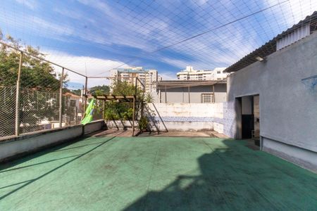 Casa à venda com 210m², 3 quartos e 4 vagasTerraço