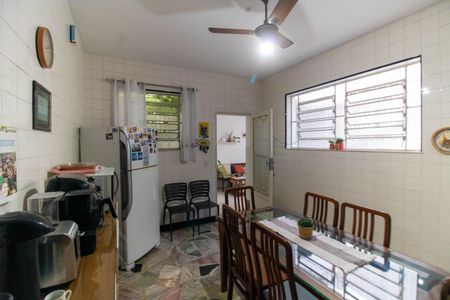 Casa à venda com 210m², 3 quartos e 4 vagasCozinha