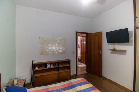 Casa à venda com 210m², 3 quartos e 4 vagasQuarto 3