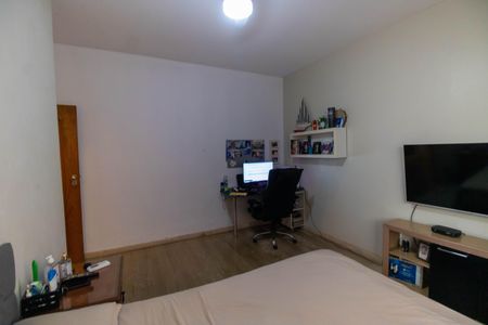 Quarto 1 de casa à venda com 3 quartos, 210m² em Santa Rosa, Niterói