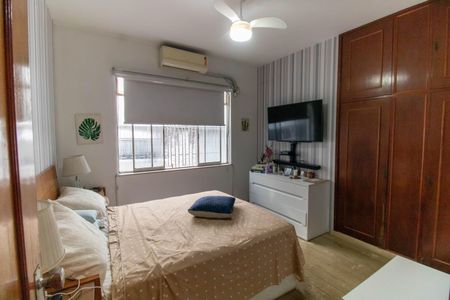 Casa à venda com 210m², 3 quartos e 4 vagasQuarto 2