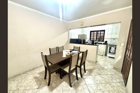 Sala de Jantar de casa à venda com 2 quartos, 125m² em Jardim Santa Maria, São Paulo