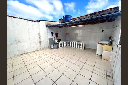 Casa à venda com 125m², 2 quartos e 2 vagasVaranda