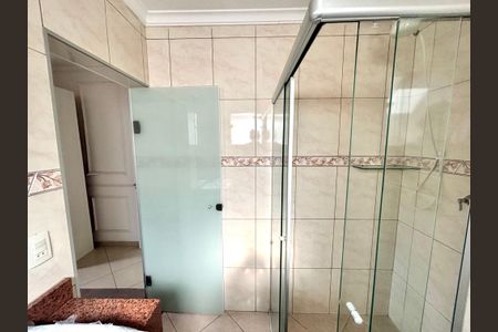 Casa à venda com 125m², 2 quartos e 2 vagasBanheiro do Quarto 2