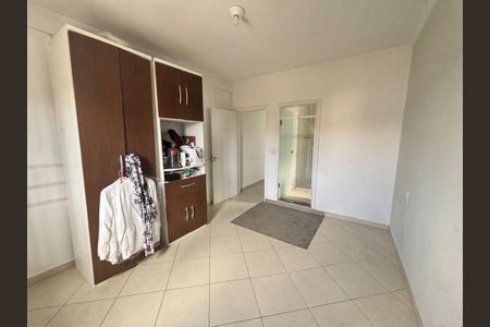 Casa à venda com 125m², 2 quartos e 2 vagasQuarto 2