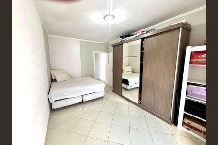 Casa à venda com 125m², 2 quartos e 2 vagasQuarto 1