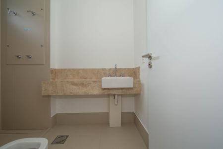 Apartamento à venda com 74m², 2 quartos e 2 vagas Apartamento à venda com 74m², 2 quartos e 2 vagasBANHEIRO2