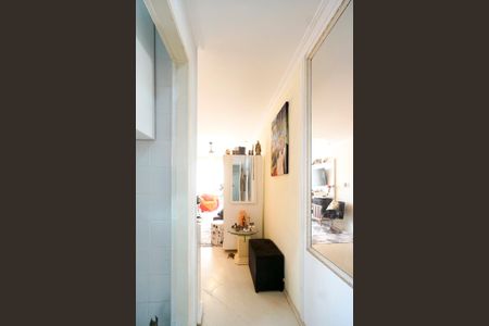 Hall de entrada de apartamento à venda com 3 quartos, 67m² em Vila Matilde, São Paulo