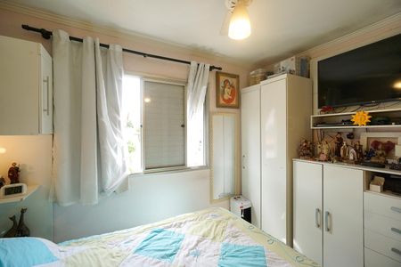 Apartamento à venda com 67m², 3 quartos e 1 vagaQuarto 02