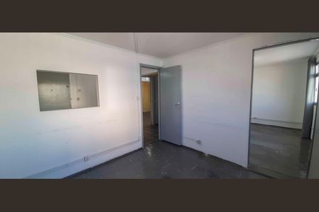 Apartamento para alugar com 2 quartos, 56m² em Km 18, Osasco