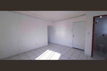 Apartamento para alugar com 33m², 1 quarto e sem vaga