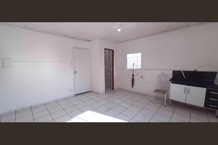 Apartamento para alugar com 33m², 1 quarto e sem vaga