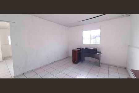 Apartamento para alugar com 33m², 1 quarto e sem vaga