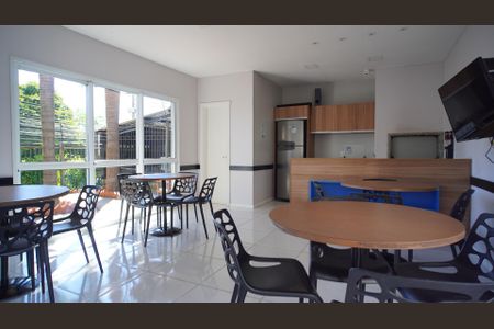 Apartamento para alugar com 49m², 2 quartos e 1 vaga Apartamento para alugar com 49m², 2 quartos e 1 vagaÁrea comum - Salão de festas