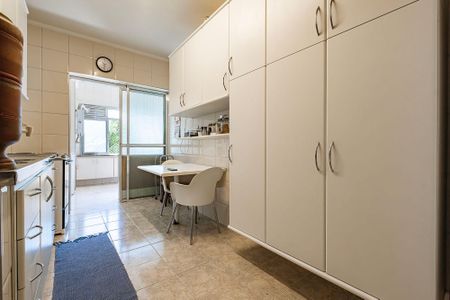 Apartamento à venda com 125m², 3 quartos e 1 vagaCozinha