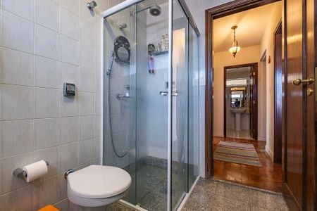 Apartamento à venda com 125m², 3 quartos e 1 vagaBanheiro 1