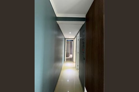 Apartamento à venda com 49m², 2 quartos e 1 vagaCorredor