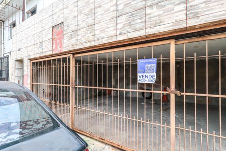 Casa à venda com 120m², 2 quartos e 3 vagasFachada