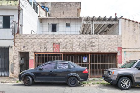 Casa à venda com 120m², 2 quartos e 3 vagasFachada