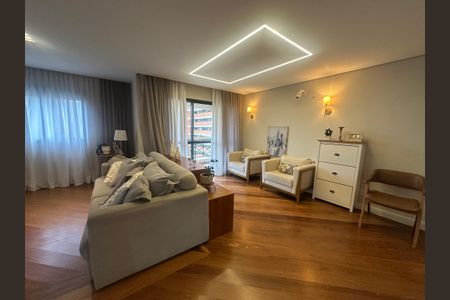 Apartamento à venda com 94m², 2 quartos e 2 vagasSala