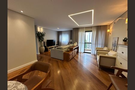 Apartamento à venda com 94m², 2 quartos e 2 vagasSala