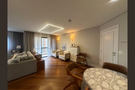 Apartamento à venda com 94m², 2 quartos e 2 vagasSala