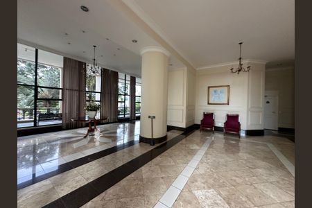 Apartamento à venda com 94m², 2 quartos e 2 vagasHall de entrada