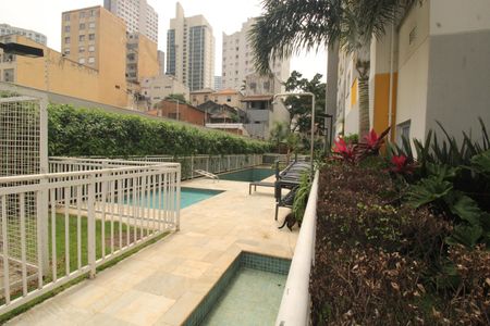 Studio à venda com 38m², 1 quarto e sem vagaÁrea comum - Piscina