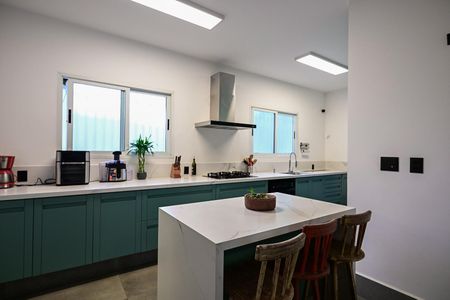 Casa à venda com 735m², 5 quartos e 6 vagasCozinha