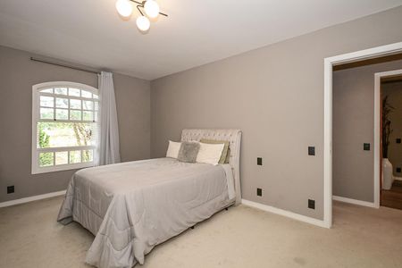 Casa à venda com 735m², 5 quartos e 6 vagasQuarto 1
