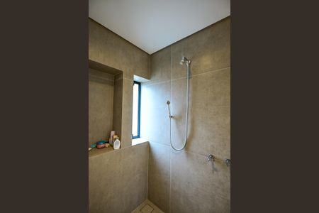 Casa à venda com 735m², 5 quartos e 6 vagasBanheiro