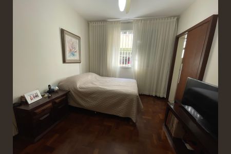 Apartamento à venda com 180m², 3 quartos e 1 vagaQuarto Suíte