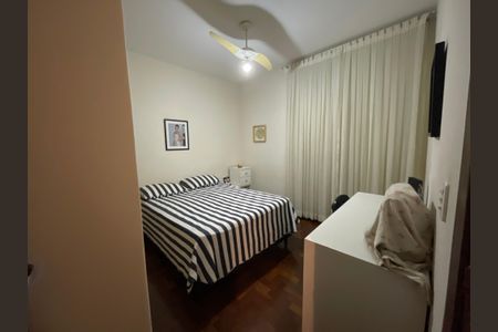 Apartamento à venda com 180m², 3 quartos e 1 vagaQuarto