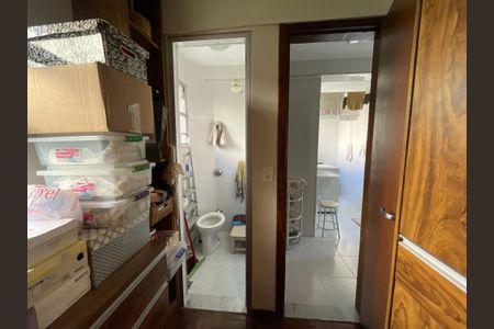 Apartamento à venda com 180m², 3 quartos e 1 vagabanheiro