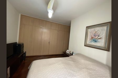 Apartamento à venda com 180m², 3 quartos e 1 vagaQuarto Suíte