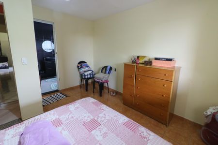 Casa à venda com 200m², 5 quartos e 4 vagasSuíte 1