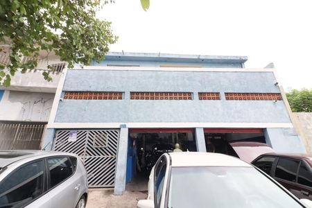 Casa à venda com 200m², 5 quartos e 4 vagasFachada