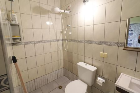 Casa à venda com 200m², 5 quartos e 4 vagasBanheiro da Suíte 3
